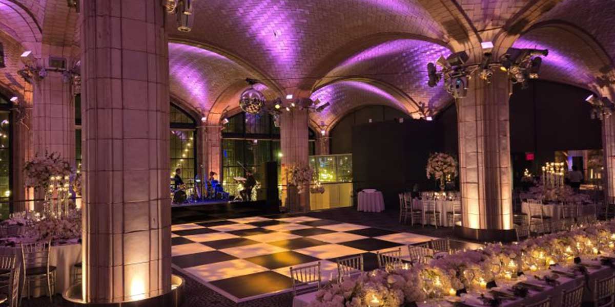 Scenic staging for an event